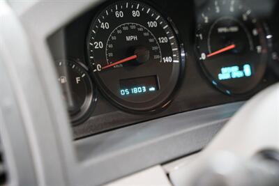 2005 Jeep Grand Cherokee Laredo 4dr Laredo - Photo 11 - Sylvania, OH 43560