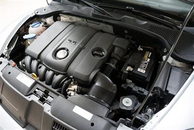 2013 Volkswagen Beetle Convertible 2.5L   - Photo 26 - Sylvania, OH 43560