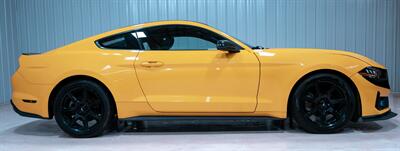 2018 Ford Mustang EcoBoost   - Photo 9 - Sylvania, OH 43560