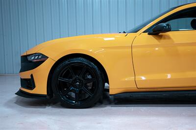 2018 Ford Mustang EcoBoost   - Photo 4 - Sylvania, OH 43560