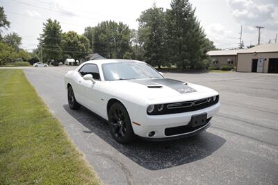 2015 Dodge Challenger R/T Plus   - Photo 8 - Sylvania, OH 43560