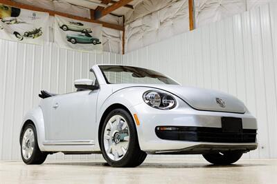 2013 Volkswagen Beetle Convertible 2.5L PZEV   - Photo 6 - Sylvania, OH 43560