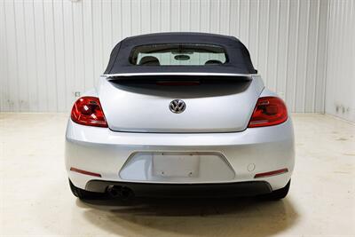 2013 Volkswagen Beetle Convertible 2.5L PZEV   - Photo 8 - Sylvania, OH 43560