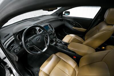 2016 Buick LaCrosse Sport Touring - Photo 13 - Sylvania, OH 43560