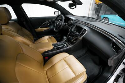 2016 Buick LaCrosse Sport Touring - Photo 20 - Sylvania, OH 43560