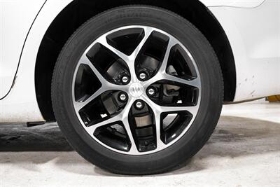 2016 Buick LaCrosse Sport Touring - Photo 18 - Sylvania, OH 43560