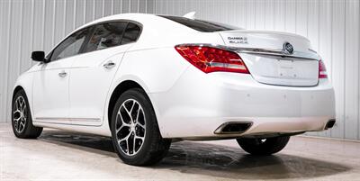 2016 Buick LaCrosse Sport Touring - Photo 5 - Sylvania, OH 43560