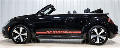 2013 Volkswagen Beetle Convertible Turbo - Photo 12 - Sylvania, OH 43560