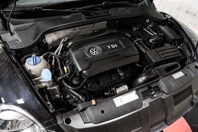 2013 Volkswagen Beetle Convertible Turbo - Photo 32 - Sylvania, OH 43560