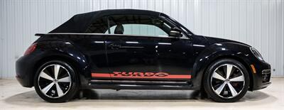 2013 Volkswagen Beetle Convertible Turbo - Photo 25 - Sylvania, OH 43560