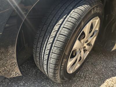 2021 Toyota Corolla LE   - Photo 18 - Mesa, AZ 85210