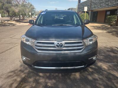 2011 Toyota Highlander   - Photo 4 - Mesa, AZ 85210