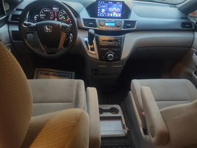 2013 Honda Odyssey LX - Photo 12 - Mesa, AZ 85210