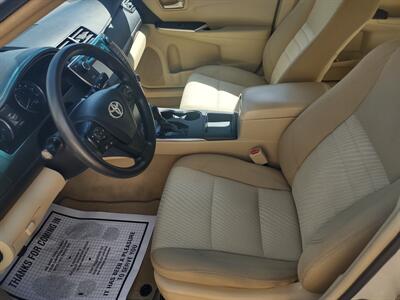 2017 Toyota Camry LE   - Photo 12 - Mesa, AZ 85210