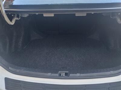 2013 Toyota Corolla LE   - Photo 16 - Mesa, AZ 85210