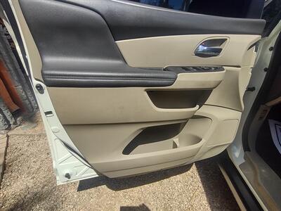 2017 Honda Odyssey SE - Photo 7 - Mesa, AZ 85210