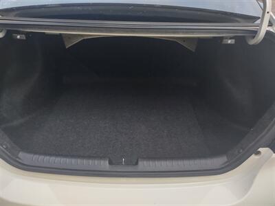 2015 Honda Civic EX-L w/Navi   - Photo 18 - Mesa, AZ 85210