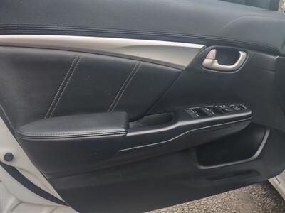 2015 Honda Civic EX-L w/Navi   - Photo 6 - Mesa, AZ 85210