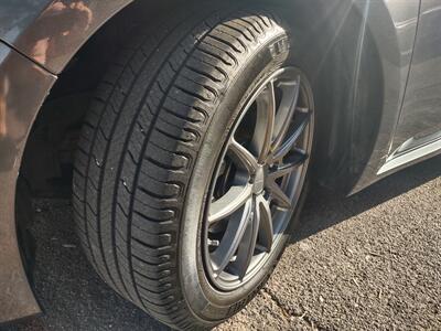 2013 Toyota Avalon XLE   - Photo 17 - Mesa, AZ 85210