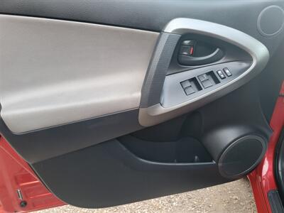 2012 Toyota RAV4   - Photo 5 - Mesa, AZ 85210