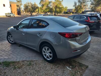 2015 Mazda Mazda3 i Sport   - Photo 10 - Mesa, AZ 85210