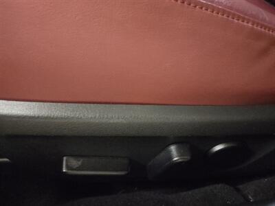 2021 Mazda Mazda3 Hatchback Premium - Photo 9 - Mesa, AZ 85210