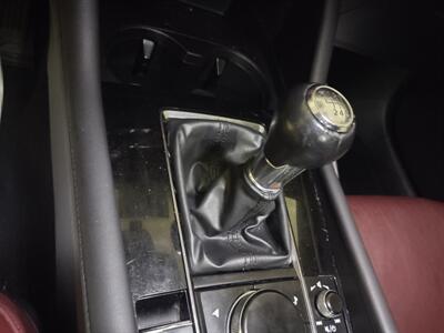 2021 Mazda Mazda3 Hatchback Premium - Photo 12 - Mesa, AZ 85210