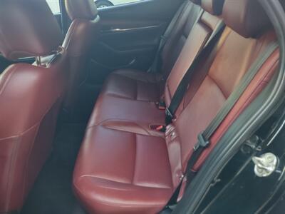 2021 Mazda Mazda3 Hatchback Premium - Photo 10 - Mesa, AZ 85210