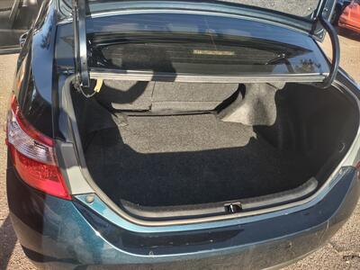 2018 Toyota Corolla LE   - Photo 15 - Mesa, AZ 85210
