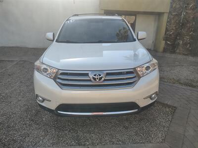 2013 Toyota Highlander Plus   - Photo 4 - Mesa, AZ 85210