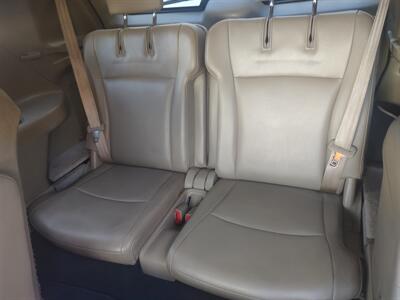 2013 Toyota Highlander Plus   - Photo 13 - Mesa, AZ 85210