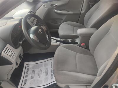 2011 Toyota Corolla LE   - Photo 11 - Mesa, AZ 85210
