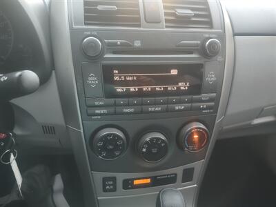 2011 Toyota Corolla LE   - Photo 10 - Mesa, AZ 85210