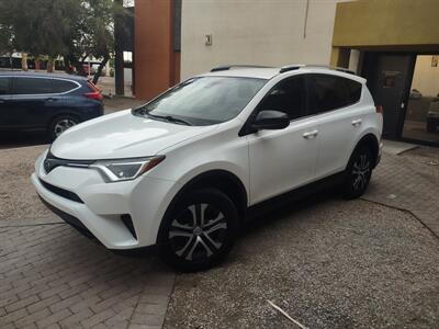 2018 Toyota RAV4 LE - Photo 5 - Mesa, AZ 85210