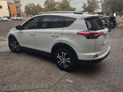 2018 Toyota RAV4 LE - Photo 12 - Mesa, AZ 85210