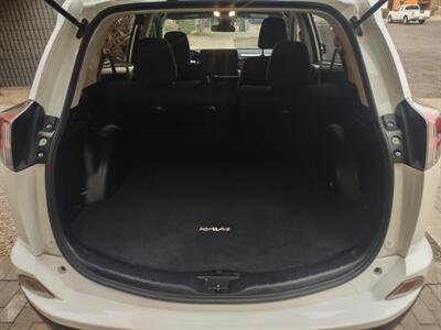 2018 Toyota RAV4 LE - Photo 15 - Mesa, AZ 85210