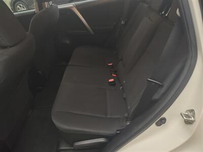 2018 Toyota RAV4 LE - Photo 11 - Mesa, AZ 85210