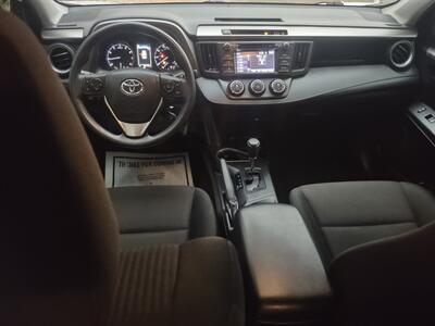 2018 Toyota RAV4 LE - Photo 9 - Mesa, AZ 85210