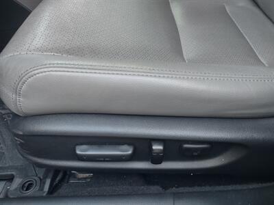 2016 Honda Accord EX-L w/Navi w/Honda Sensi   - Photo 12 - Mesa, AZ 85210