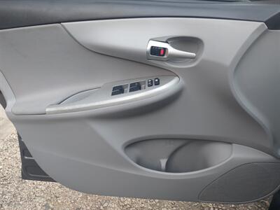 2013 Toyota Corolla LE   - Photo 6 - Mesa, AZ 85210