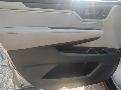 2022 Honda Odyssey EX-L   - Photo 6 - Mesa, AZ 85210