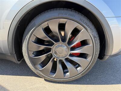 2025 Tesla Model Y Performance   - Photo 34 - Mesa, AZ 85212