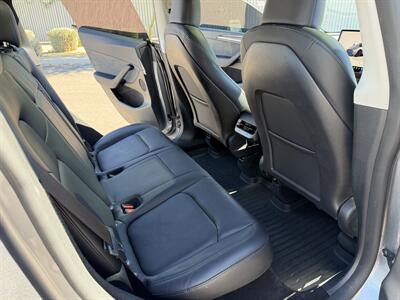 2025 Tesla Model Y Performance   - Photo 21 - Mesa, AZ 85212