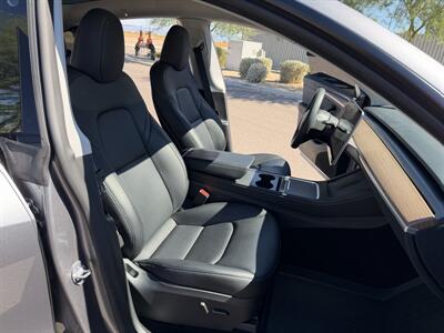 2025 Tesla Model Y Performance   - Photo 18 - Mesa, AZ 85212