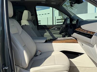 2023 Cadillac Escalade Sport Platinum   - Photo 44 - Mesa, AZ 85212
