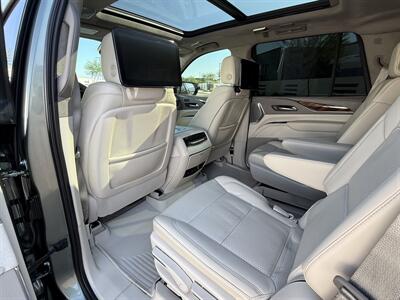 2023 Cadillac Escalade Sport Platinum   - Photo 46 - Mesa, AZ 85212