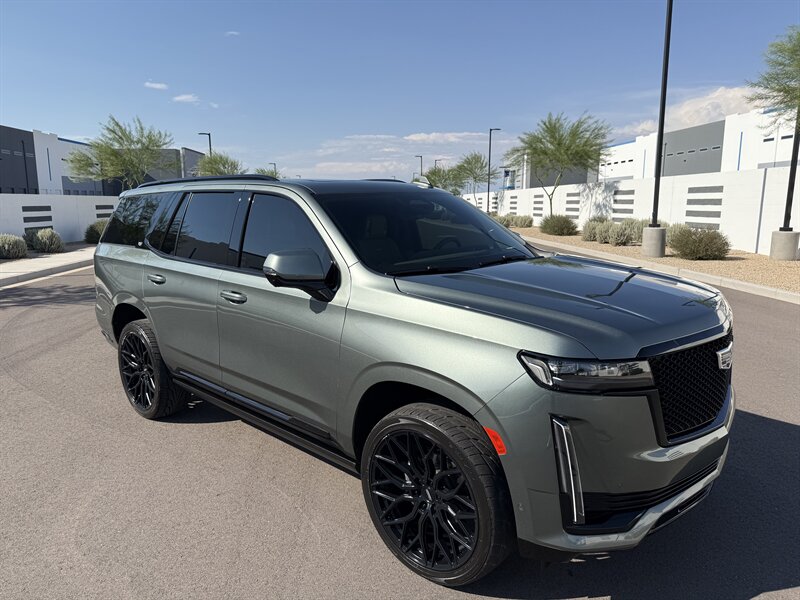 2023 Cadillac Escalade Sport Platinum  