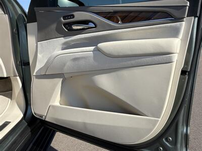 2023 Cadillac Escalade Sport Platinum   - Photo 41 - Mesa, AZ 85212