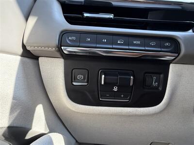 2023 Cadillac Escalade Sport Platinum   - Photo 18 - Mesa, AZ 85212