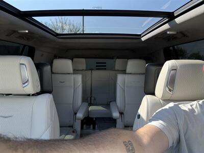 2023 Cadillac Escalade Sport Platinum   - Photo 15 - Mesa, AZ 85212